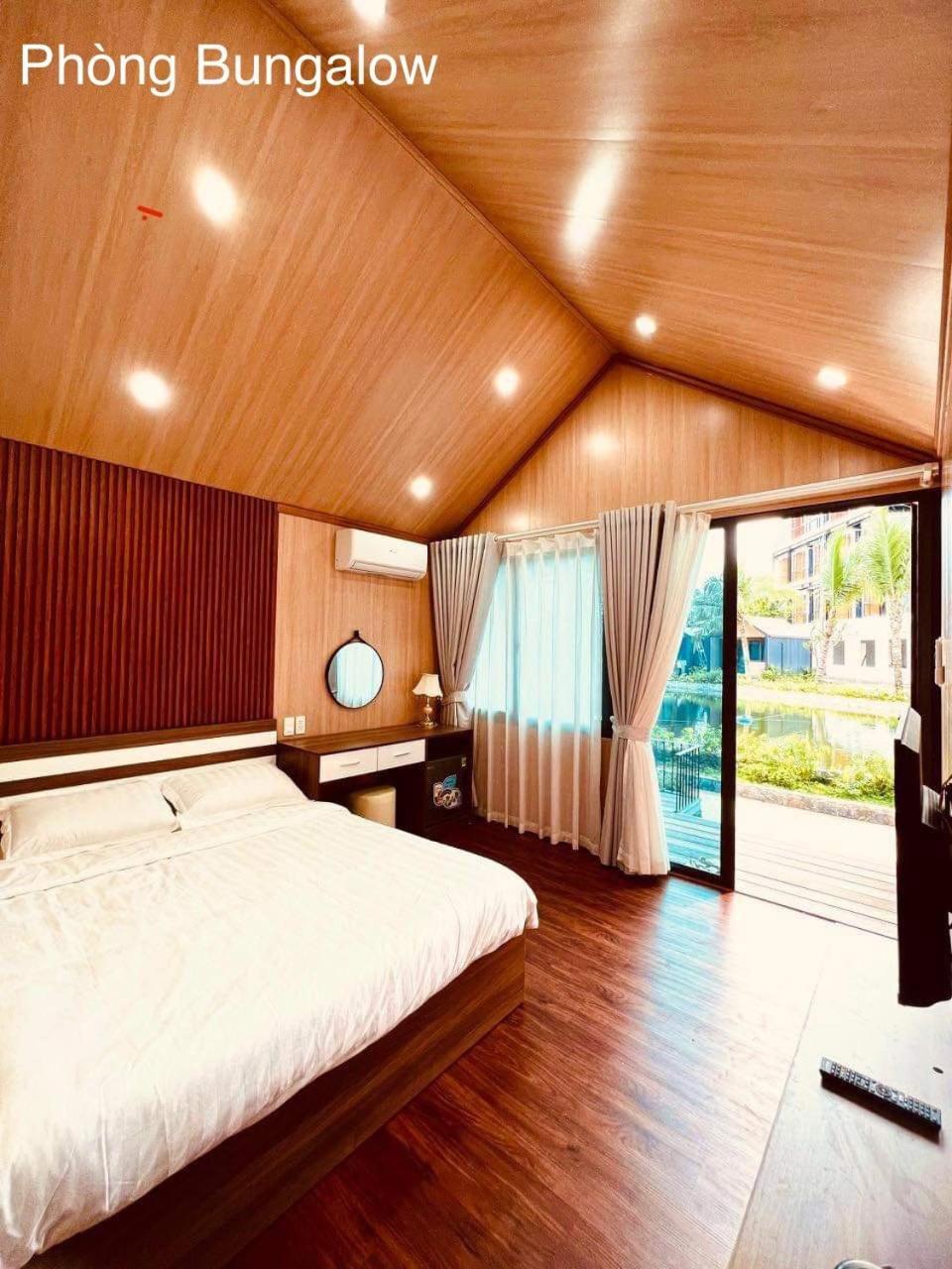 Ho Coc Park & Resort Xa Nhu Lam Экстерьер фото